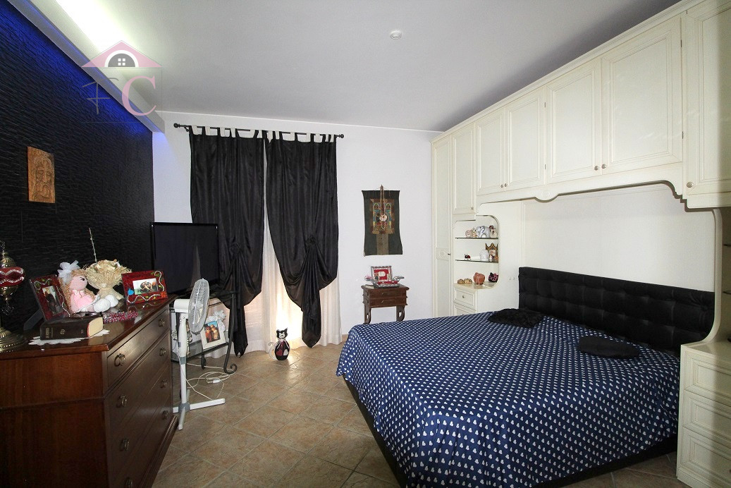 amelia-complesso  residenziale-recente costruzione-piano terra-ingresso indipendente-ampia metratura 17.png